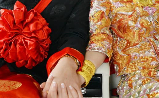 属狗的70年是什么命_70年金狗和什么相克