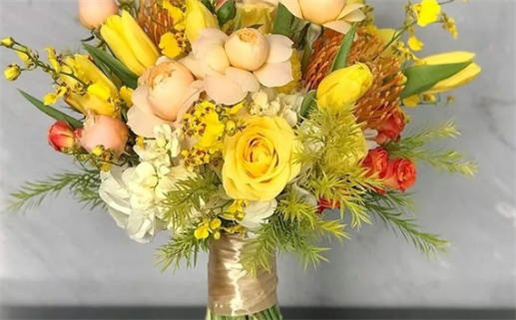 山下火命女孩的性格特点与命理解析