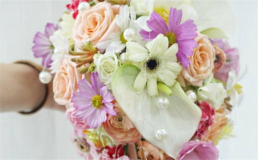 2027年02月07日结婚黄历查询