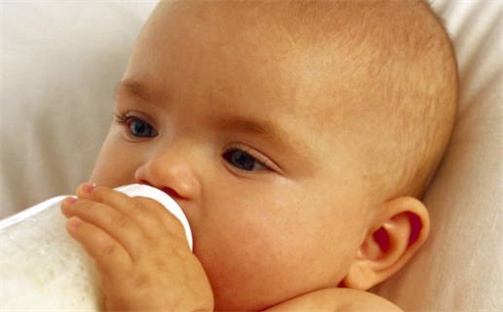 杨姓男宝宝取名必看：5个寓意吉祥好名字及五行分析