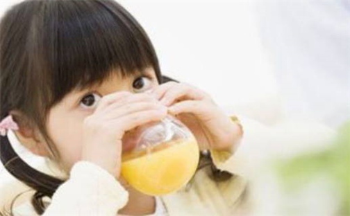 刘姓2026年06月23日出生的女孩子取什么名字好？八字五行取名分析