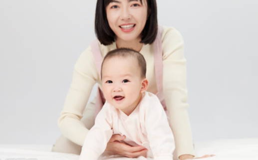 何姓女孩子取名