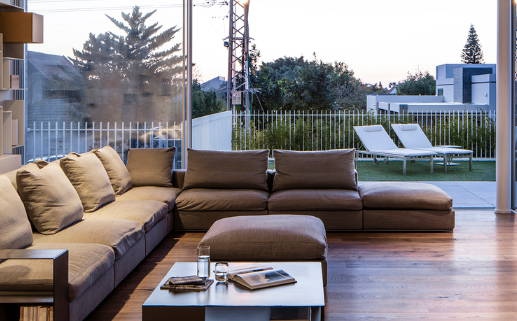 2028年03月06日装修黄历查询