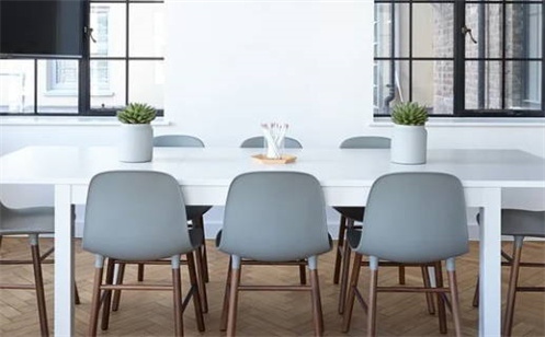 2026年08月04日装修黄历查询